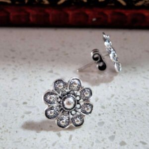 Flor Vintage de Plata Quemada